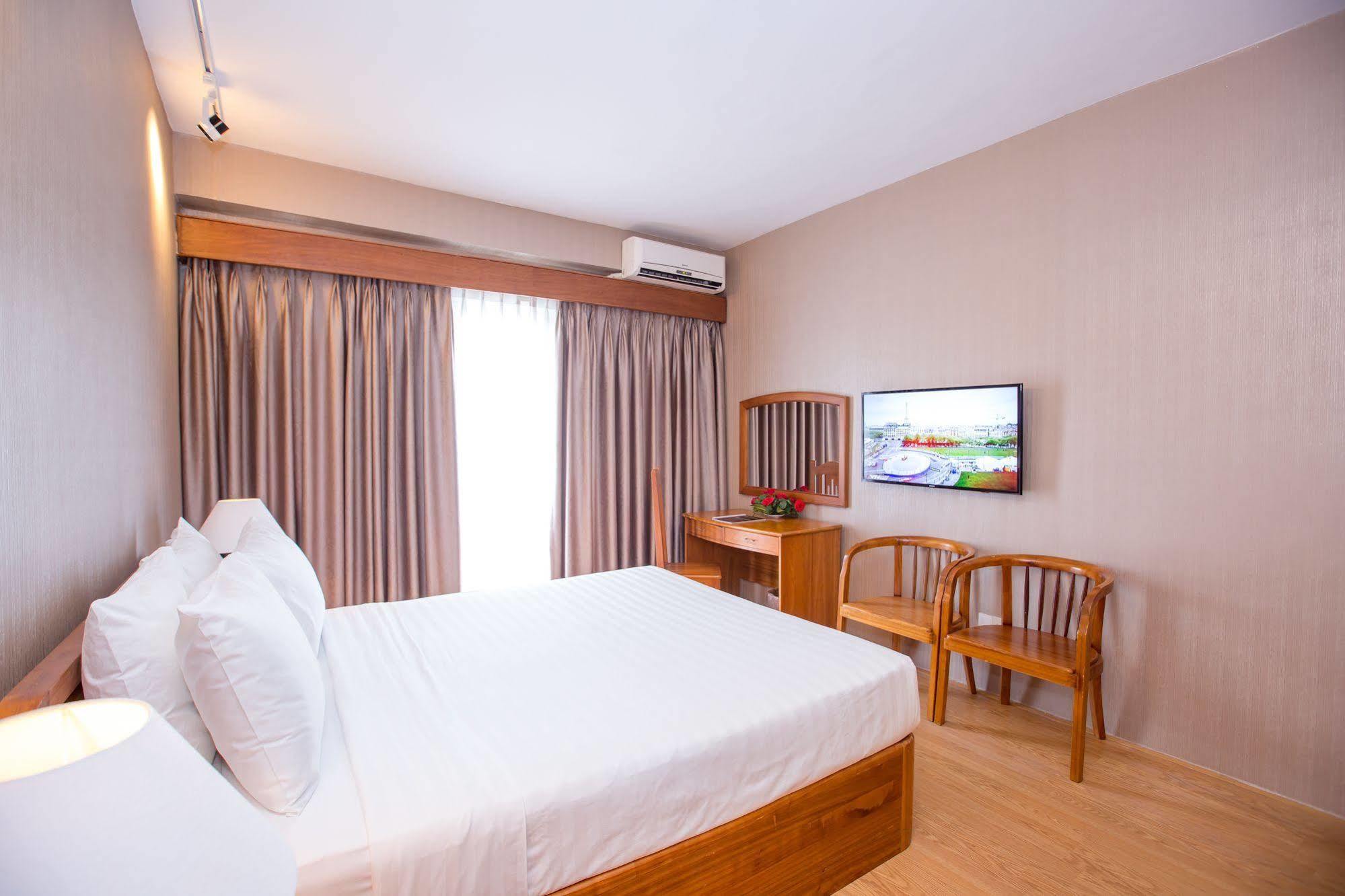 Vien Dong Hotel Nha Trang Esterno foto